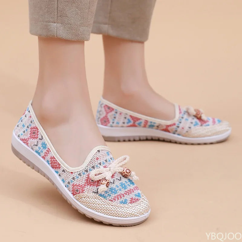 Women's Cloth Shoes 2025 Summer New Lazy Footwear Casual Breathable Mom Shoes Shallow Mouth Ethnic Style Ladies Flats Zapatos
